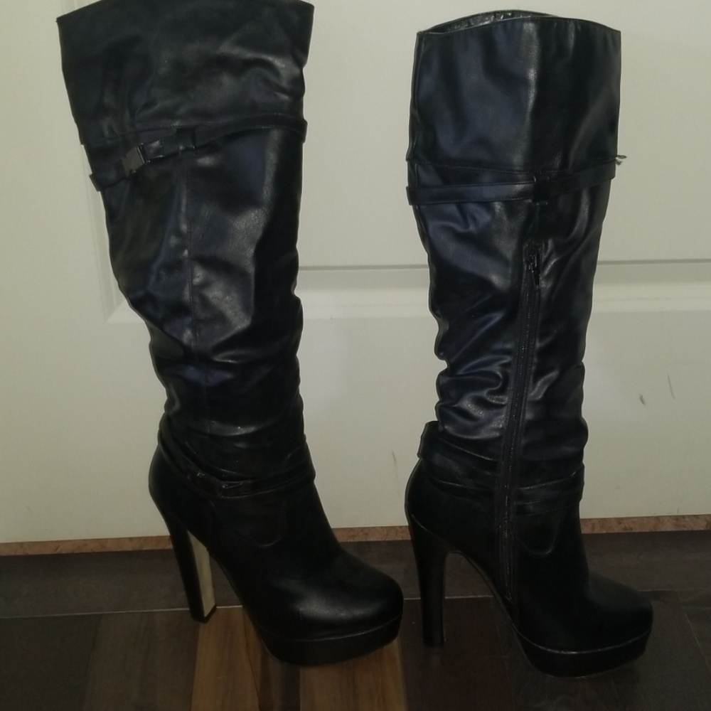 Black boots